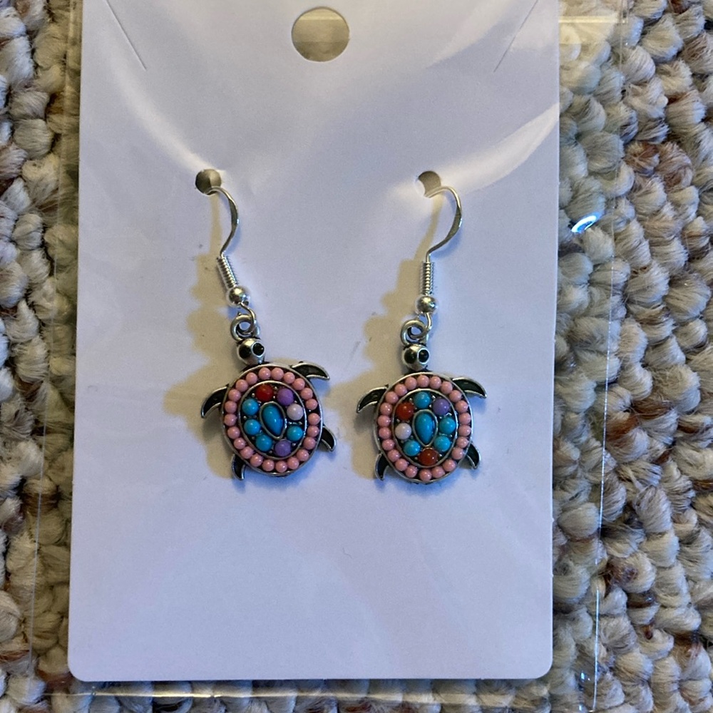 “Sea Turtle” earrings.